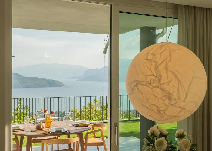 Valarin Elite Villa Vercana